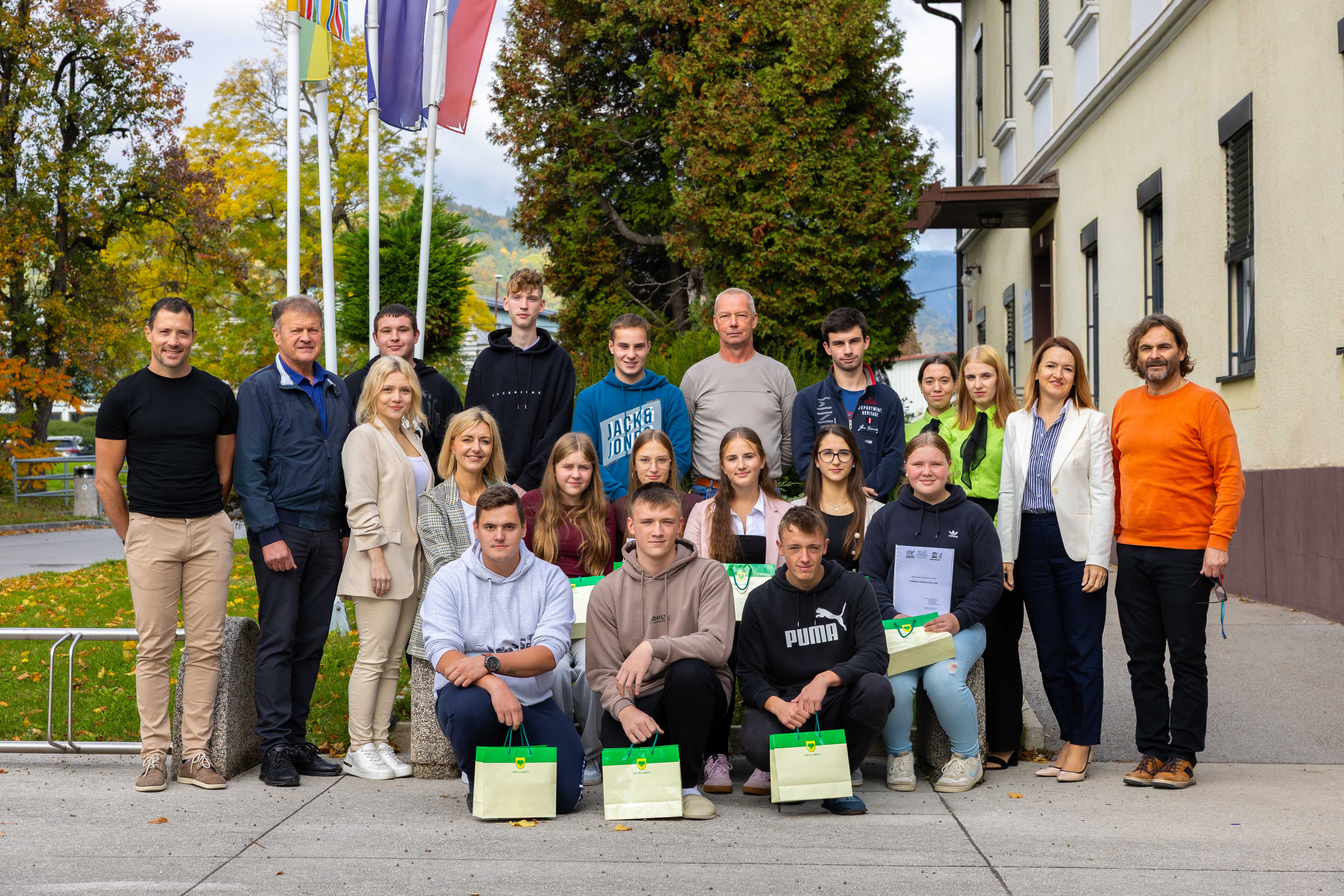 Mladi raziskovalci o turizmu in čebelah – skupna mikro konferenca OŠ in SPSŠ Zreče, 13.10.2025