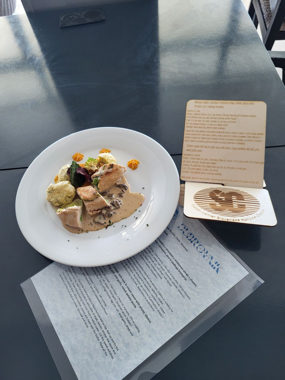 Dijaka 3. letnika gastronomsko- turistične smeri uspešna na mednarodnem tekmovanju v Dubrovniku