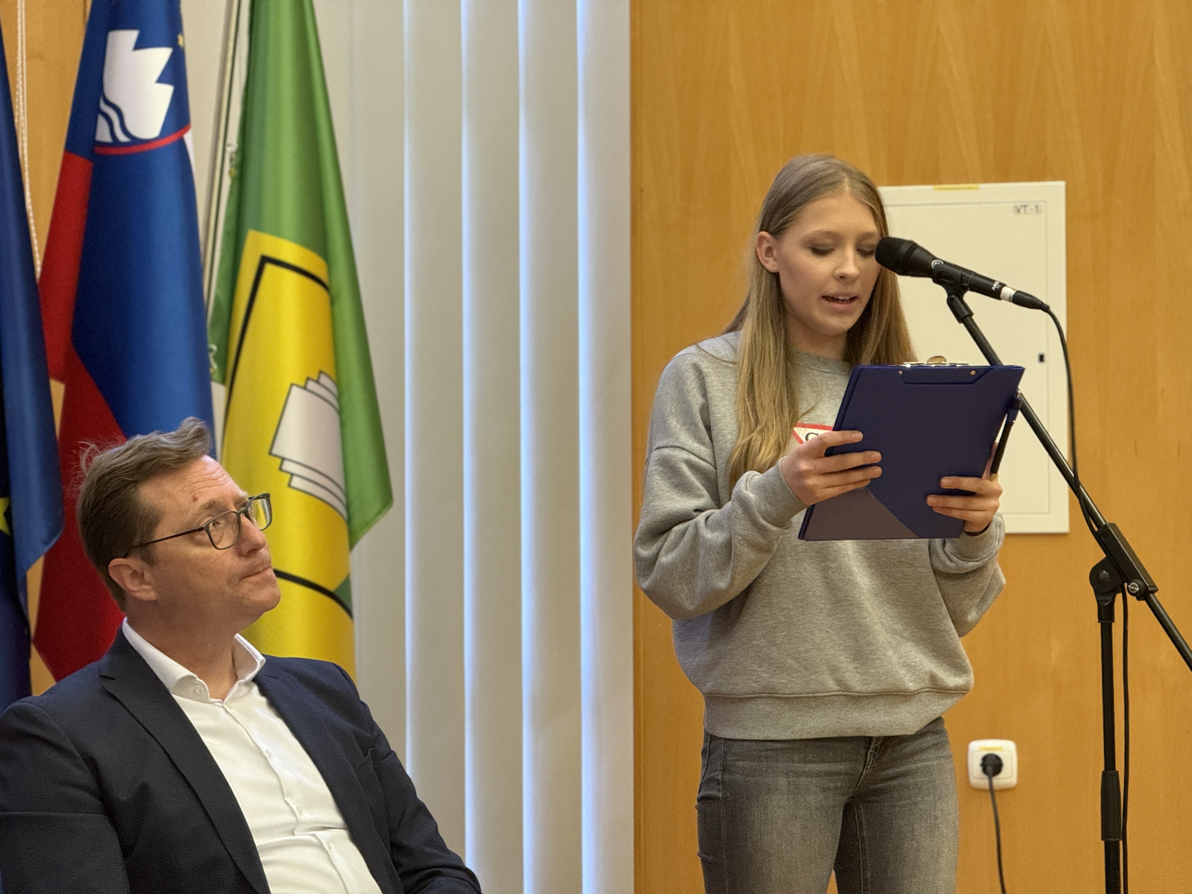 Če bi jaz odločal o evropskem načrtu za cenovno dostopna stanovanja – razprava z evropskimi poslanci